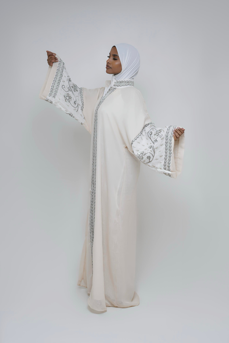Abaya Amira